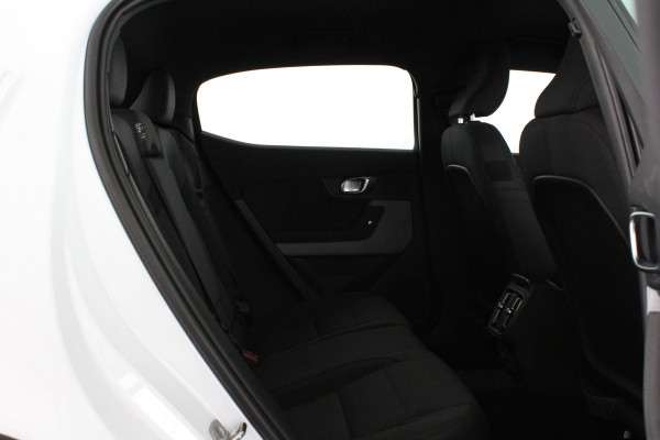 Polestar 2 Standard Range Single Motor 63kWh > Trekhaak/Memory/20inch/Snow Metallic...