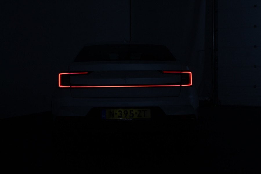Polestar 2 Standard Range Single Motor 63kWh > Trekhaak/Memory/20inch/Snow Metallic...