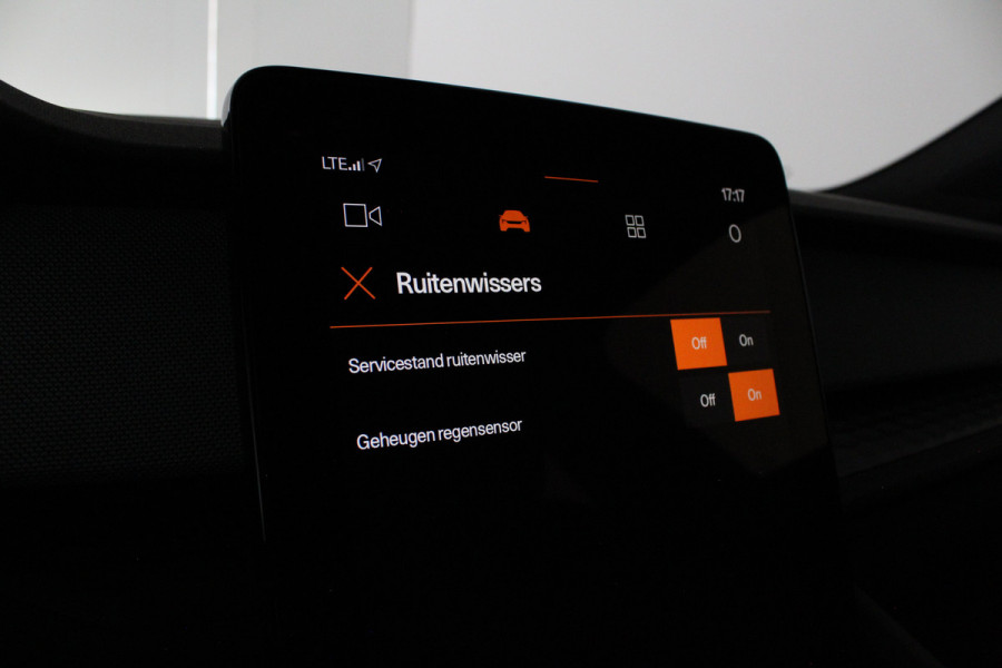 Polestar 2 Standard Range Single Motor 63kWh > Trekhaak/Memory/20inch/Snow Metallic...