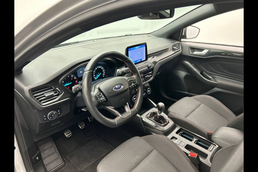 Ford FOCUS Wagon 1.0 EcoBoost ST Line Business | Origineel NL | Trekhaak | Adaptieve Cruise/Control | Carplay | Camera |