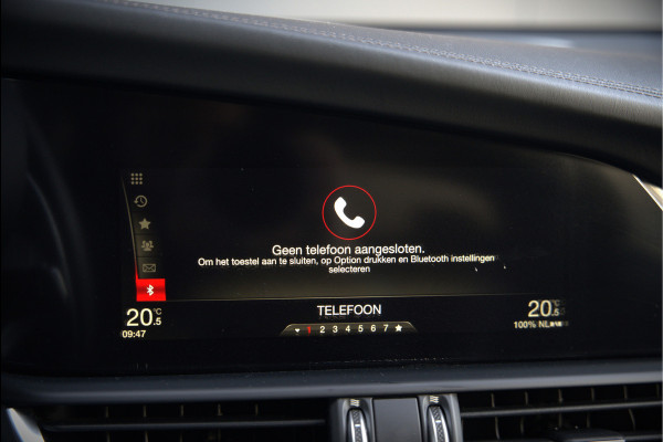 Alfa Romeo Giulia 2.0 T AWD Veloce Q4 | Harman Kardon | Stuurverwarming | Stoelverwarming | Memory Seat | Keyless | Adaptive Cruise Control | Camera | Navigatie | DNA | Leer | QV Velgen | Elektrische Stoelen | Dodehoek Detectie |