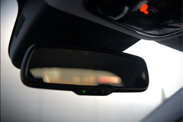 Alfa Romeo Giulia 2.0 T AWD Veloce Q4 | Harman Kardon | Stuurverwarming | Stoelverwarming | Memory Seat | Keyless | Adaptive Cruise Control | Camera | Navigatie | DNA | Leer | QV Velgen | Elektrische Stoelen | Dodehoek Detectie |