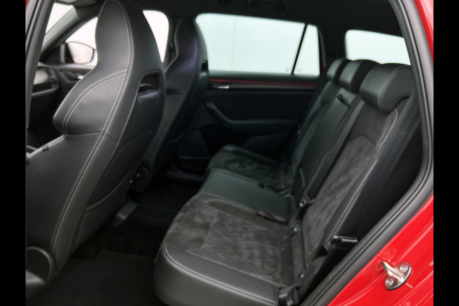 Škoda Kodiaq 1.5 TSI Sportline Business(Goed OnderH, Carplay/ Android, StoelV V+A, Camera, Navi, Addapt Cruise, Parkeersen, Etc)