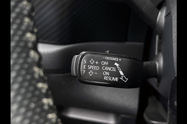 Škoda Kodiaq 1.5 TSI Sportline Business(Goed OnderH, Carplay/ Android, StoelV V+A, Camera, Navi, Addapt Cruise, Parkeersen, Etc)