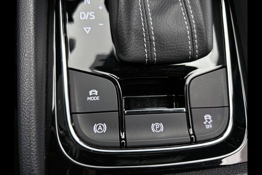 Škoda Kodiaq 1.5 TSI Sportline Business(Goed OnderH, Carplay/ Android, StoelV V+A, Camera, Navi, Addapt Cruise, Parkeersen, Etc)