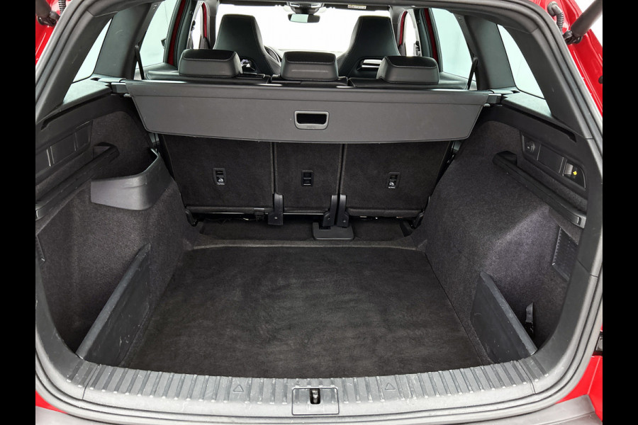 Škoda Kodiaq 1.5 TSI Sportline Business(Goed OnderH, Carplay/ Android, StoelV V+A, Camera, Navi, Addapt Cruise, Parkeersen, Etc)