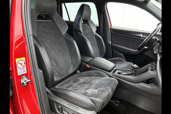 Škoda Kodiaq 1.5 TSI Sportline Business(Goed OnderH, Carplay/ Android, StoelV V+A, Camera, Navi, Addapt Cruise, Parkeersen, Etc)