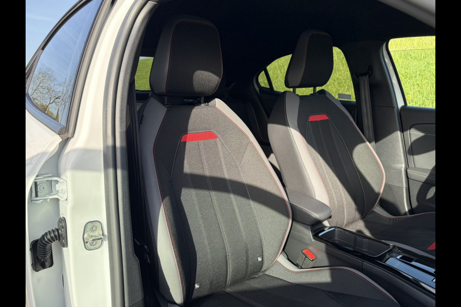 Opel Mokka 1.2 Turbo GS Line Dealeronderhouden | PDC V&A | Camera | Apple Carplay | Stoelvw