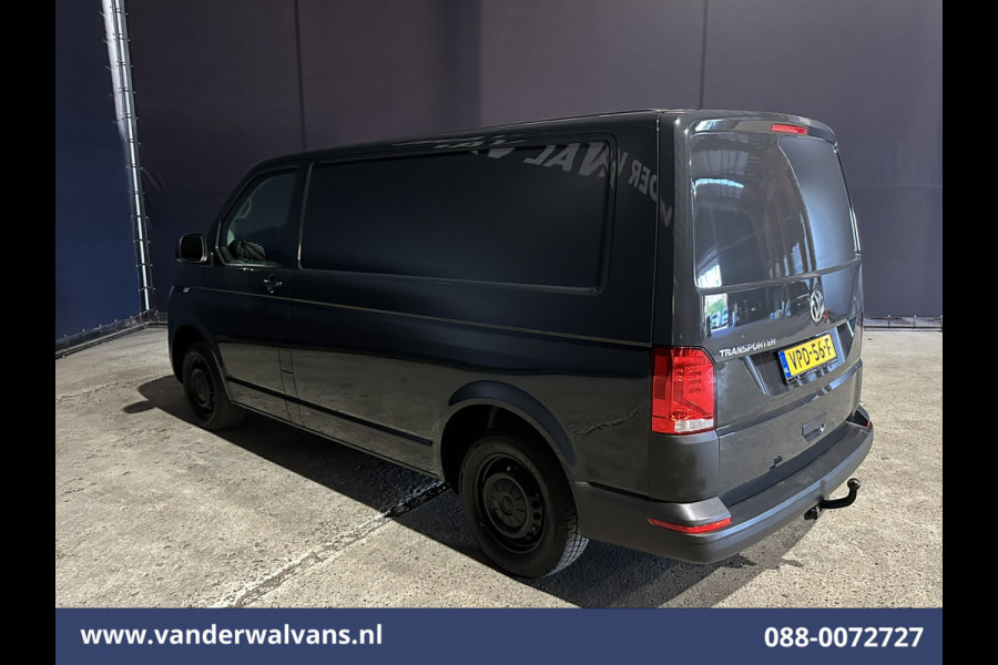 Volkswagen Transporter 2.0 TDI L1H1 Euro6 Airco | Cruisecontrol | Trekhaak Bijrijdersbank, Achterklep
