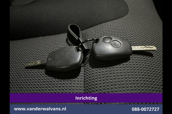 Renault Trafic 2.0 dCi 120pk L2H1 Inrichting Euro6 Airco | LM velgen | Trekhaak | Cruisecontrol | LED Parkeersensoren, Sidebars, Bijrijdersbank
