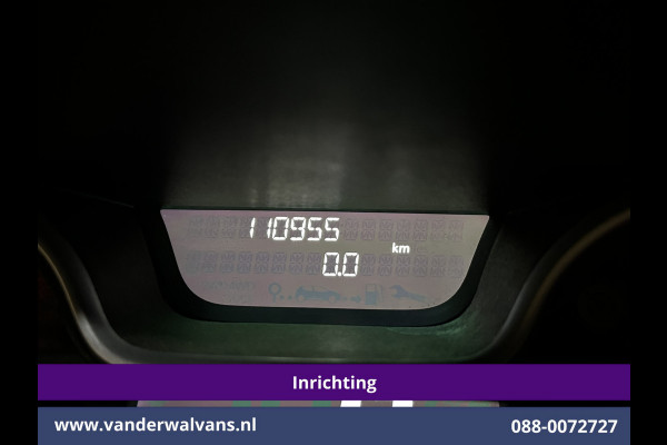 Renault Trafic 2.0 dCi 120pk L2H1 Inrichting Euro6 Airco | LM velgen | Trekhaak | Cruisecontrol | LED Parkeersensoren, Sidebars, Bijrijdersbank