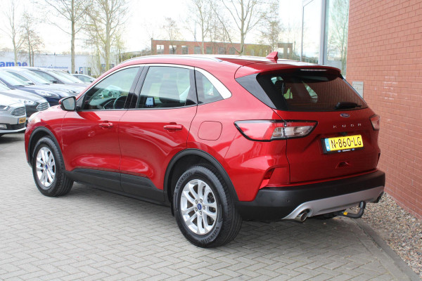 Ford Kuga 1.5 EcoBoost Titanium 150pk | Trekhaak | Winter Pack | Navigatie | Camera