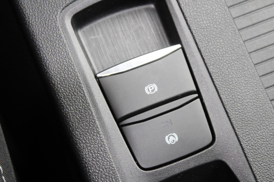 Ford Kuga 1.5 EcoBoost Titanium 150pk | Trekhaak | Winter Pack | Navigatie | Camera