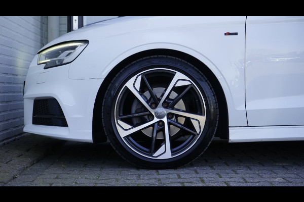 Audi A3 Limousine 35 TFSI 3x S Line Black Optik AUTOMAAT-BANG OLUFSEN-CAMERA-KEYLESS-PANORAMA-VIRTUEEL