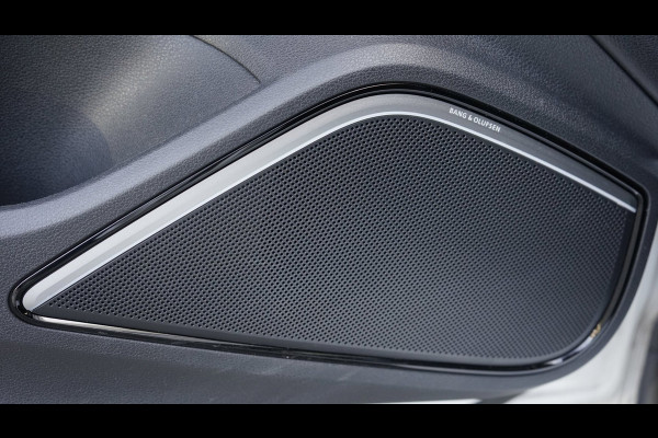 Audi A3 Limousine 35 TFSI 3x S Line Black Optik AUTOMAAT-BANG OLUFSEN-CAMERA-KEYLESS-PANORAMA-VIRTUEEL