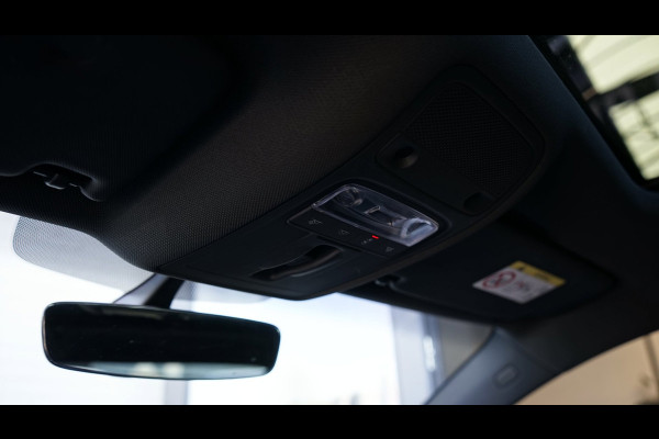 Audi A3 Limousine 35 TFSI 3x S Line Black Optik AUTOMAAT-BANG OLUFSEN-CAMERA-KEYLESS-PANORAMA-VIRTUEEL