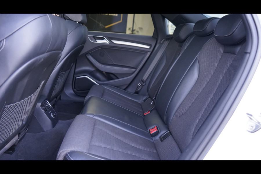 Audi A3 Limousine 35 TFSI 3x S Line Black Optik AUTOMAAT-BANG OLUFSEN-CAMERA-KEYLESS-PANORAMA-VIRTUEEL