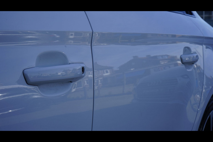 Audi A3 Limousine 35 TFSI 3x S Line Black Optik AUTOMAAT-BANG OLUFSEN-CAMERA-KEYLESS-PANORAMA-VIRTUEEL