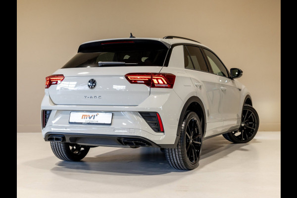 Volkswagen T-Roc 1.5 TSI R-Line Blackstyle / 150pk / Stoel en stuur verwarming / Achteruitrij camera / Keyless /