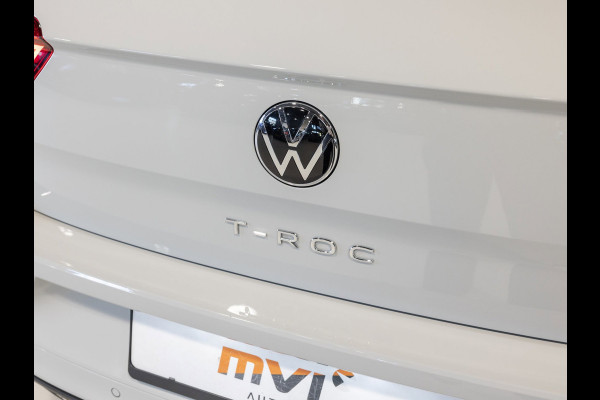 Volkswagen T-Roc 1.5 TSI R-Line Blackstyle / 150pk / Stoel en stuur verwarming / Achteruitrij camera / Keyless /