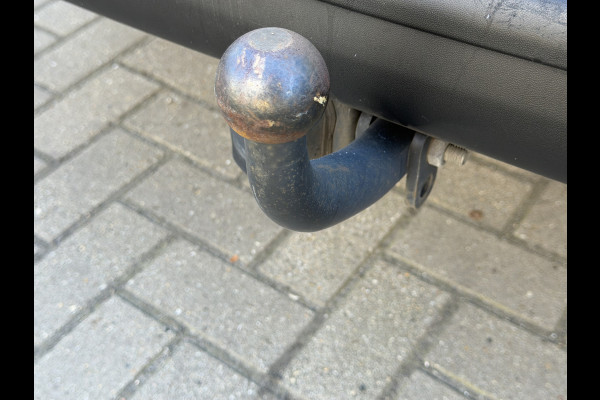 Volkswagen Transporter 2.0 TDI L2H1 150PK Euro6 CarPlay/cruise control/Trekhaak/dab