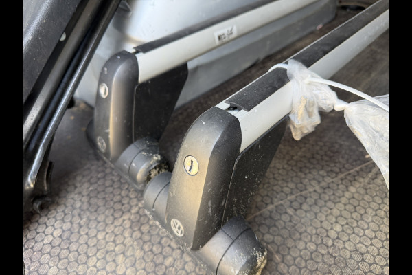 Volkswagen Transporter 2.0 TDI L2H1 150PK Euro6 CarPlay/cruise control/Trekhaak/dab