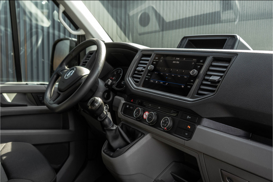 Volkswagen Crafter 2.0TDI L3H3 | 177 PK | 3-Zits | PDC | Airco