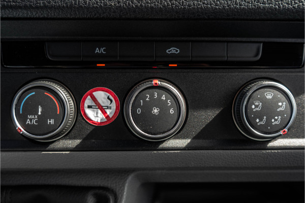 Volkswagen Crafter 2.0TDI L3H3 | 177 PK | 3-Zits | PDC | Airco