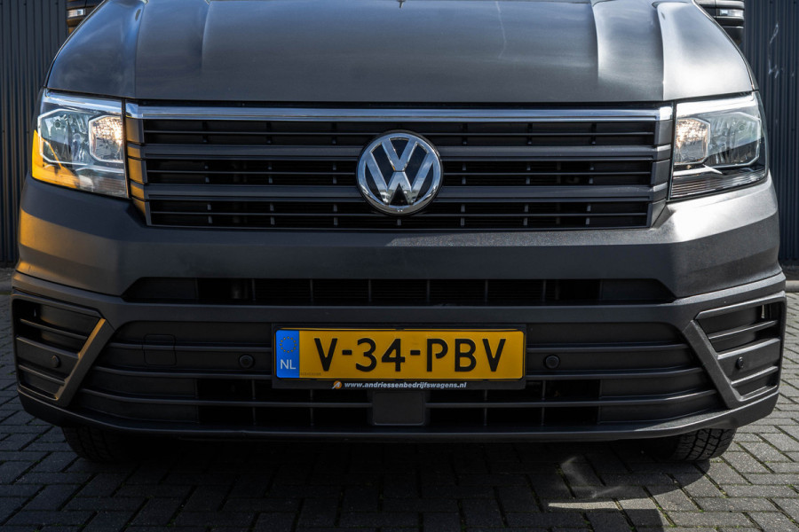 Volkswagen Crafter 2.0TDI L3H3 | 177 PK | 3-Zits | PDC | Airco