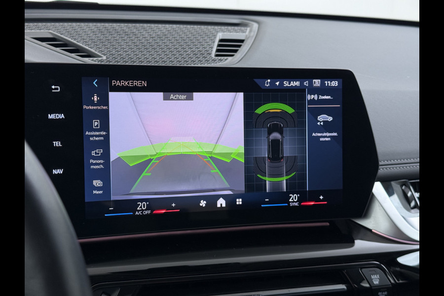 BMW X1 xDrive25e 4WD Hybride 245pk AUT-7 Leer Trekhaak M Shadow-Line Connected-Pro LED Adap.Cruise+File-Assist (semi-Auto-Pilot Xline C 18"lm Elek.Achterklep ConnectDrive Lmv Isofix DAB Led Regen-Lichtsensor Lane Assist Wifi AWD Hybrid met 16,3kw Groot accu pakket Automaat 1.700KG Trekvermogen 1e Eigenaar Origineel Nederlandse Auto Dealeronderhouden