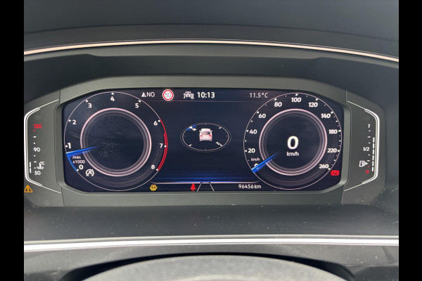 Volkswagen Tiguan 1.5 TSI Life Business | Trekhaak | Stoeverwarming | Adaptive cruise | Navigatie | Elektrische Klep | Parkeersensoren |