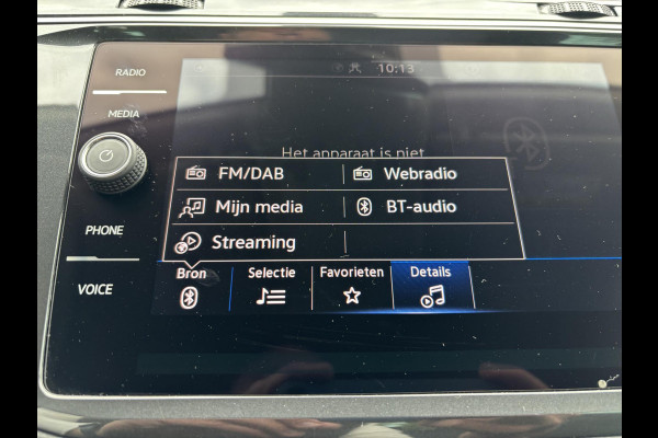 Volkswagen Tiguan 1.5 TSI Life Business | Trekhaak | Stoeverwarming | Adaptive cruise | Navigatie | Elektrische Klep | Parkeersensoren |