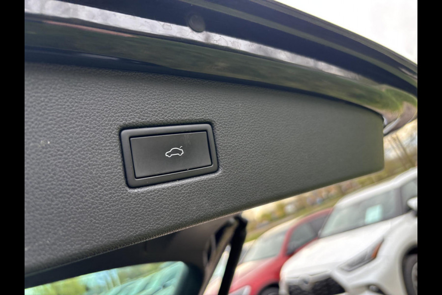 Volkswagen Tiguan 1.5 TSI Life Business | Trekhaak | Stoeverwarming | Adaptive cruise | Navigatie | Elektrische Klep | Parkeersensoren |