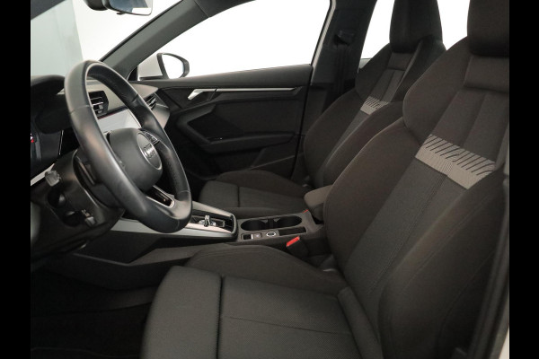 Audi A3 Sportback 30 TFSI Advanced edition 110 pk S-tronic | Navigatie | Parkeersensoren achter | LED koplampen | Apple Carplay/Android Auto | Autom. airco |