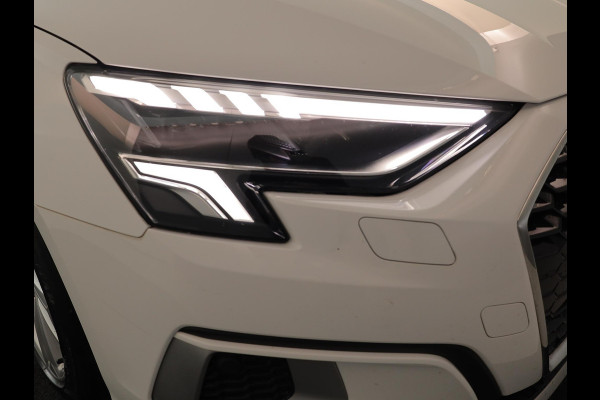 Audi A3 Sportback 30 TFSI Advanced edition 110 pk S-tronic | Navigatie | Parkeersensoren achter | LED koplampen | Apple Carplay/Android Auto | Autom. airco |
