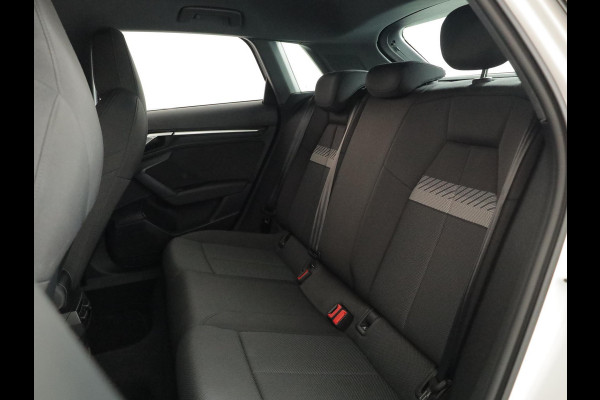 Audi A3 Sportback 30 TFSI Advanced edition 110 pk S-tronic | Navigatie | Parkeersensoren achter | LED koplampen | Apple Carplay/Android Auto | Autom. airco |