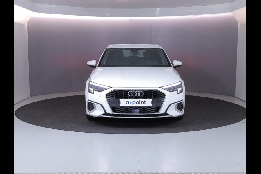 Audi A3 Sportback 30 TFSI Advanced edition 110 pk S-tronic | Navigatie | Parkeersensoren achter | LED koplampen | Apple Carplay/Android Auto | Autom. airco |