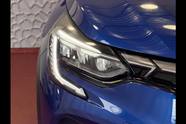 Renault Captur PLUG IN HYBRID BENZINE EN 60KM ELEKTRISCH 1.6 PHEV AT INTENSE+ NW AUTO / CAMERA / NAVI LED STOELVERW PLUG IN HYBRID