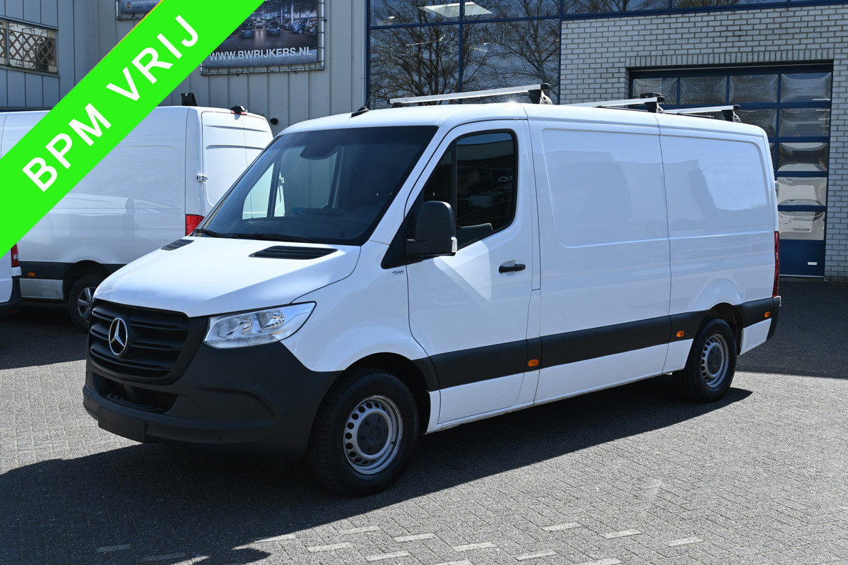 Mercedes-Benz Sprinter 315 CDI L2H1 RWD Geveerde stoel, Camera, Trekhaak, Standkachel