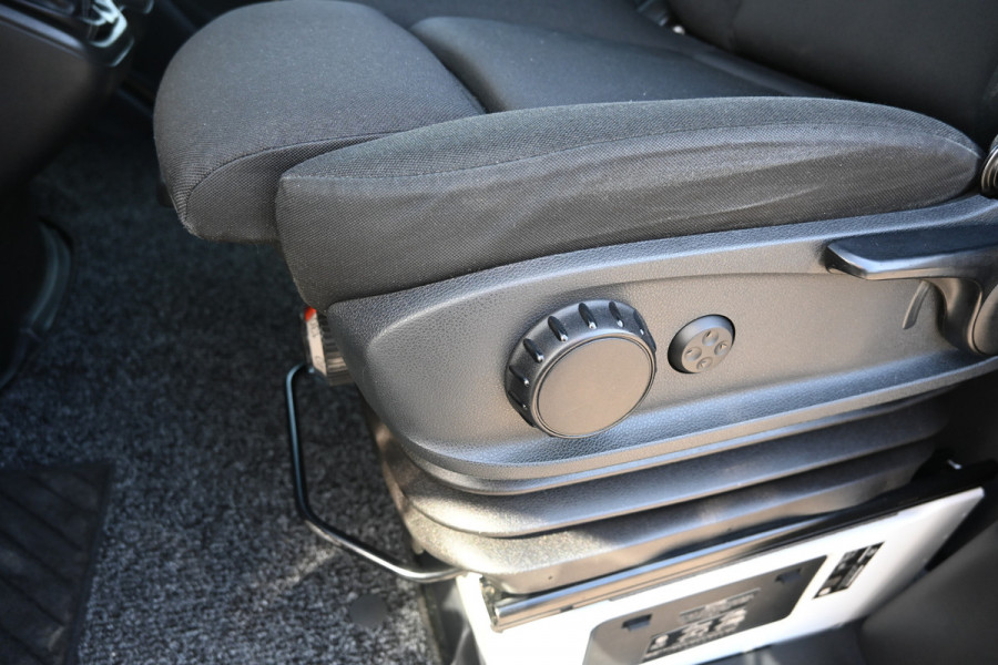 Mercedes-Benz Sprinter 315 CDI L2H1 RWD Geveerde stoel, Camera, Trekhaak, Standkachel