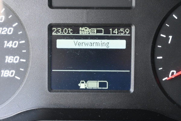 Mercedes-Benz Sprinter 315 CDI L2H1 RWD Geveerde stoel, Camera, Trekhaak, Standkachel