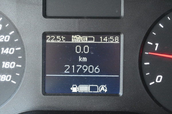 Mercedes-Benz Sprinter 315 CDI L2H1 RWD Geveerde stoel, Camera, Trekhaak, Standkachel