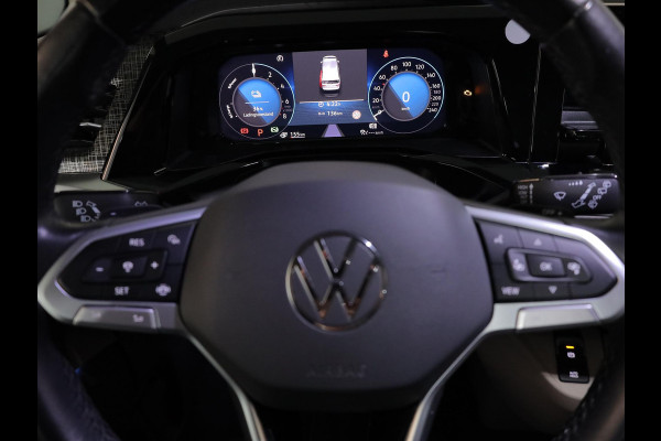 Volkswagen Multivan 1.4 eHybrid L2H1 Energetic 218pk| Navi| Pano-dak| trekhaak wegklpbr|  2-2-3