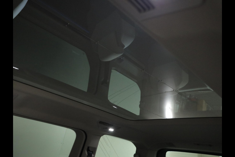 Volkswagen Multivan 1.4 eHybrid L2H1 Energetic 218pk| Navi| Pano-dak| trekhaak wegklpbr|  2-2-3