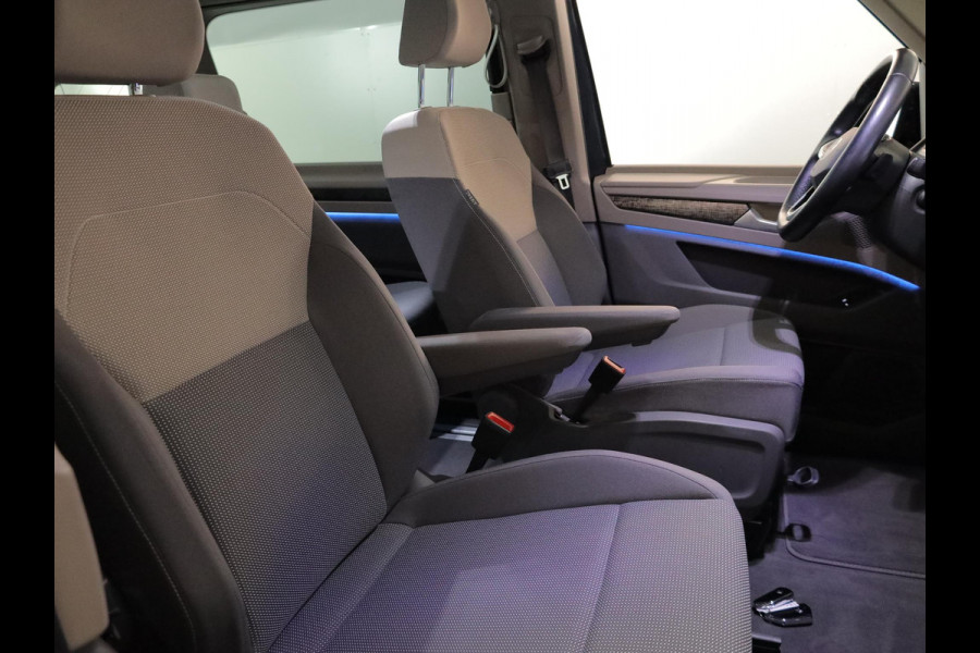 Volkswagen Multivan 1.4 eHybrid L2H1 Energetic 218pk| Navi| Pano-dak| trekhaak wegklpbr|  2-2-3