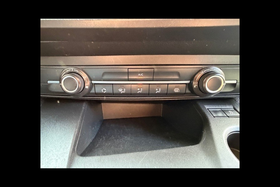 Peugeot Partner 1.5 BlueHDI Pro AIRCO I TREKHAAK I IMPERIAAL I ELEKTRISCHE RAMEN EN SPIEGELS