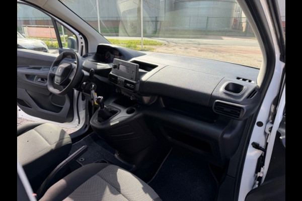 Peugeot Partner 1.5 BlueHDI Pro AIRCO I TREKHAAK I IMPERIAAL I ELEKTRISCHE RAMEN EN SPIEGELS