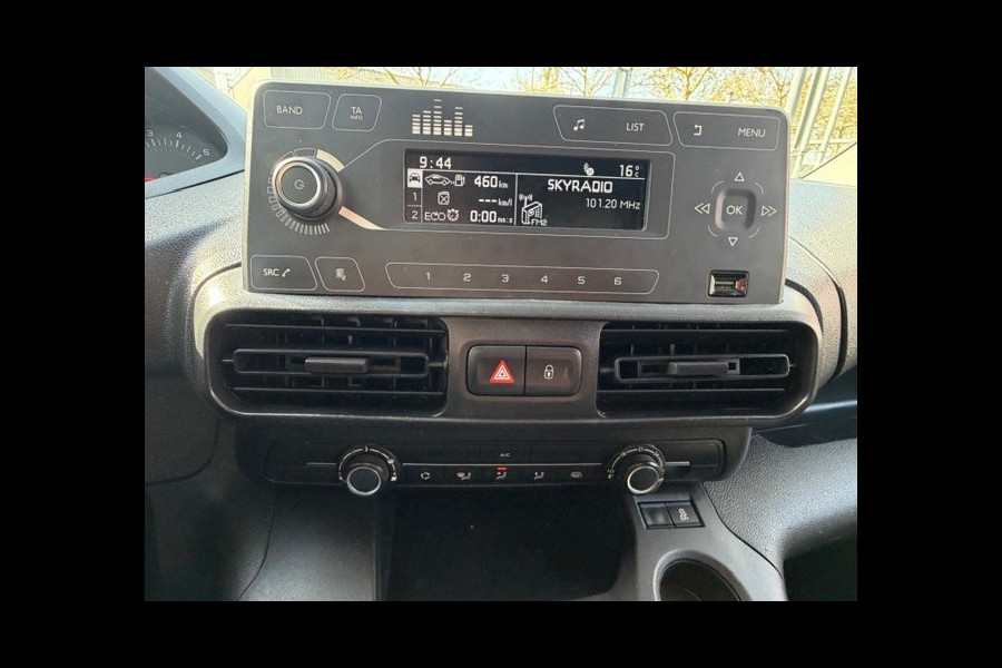 Peugeot Partner 1.5 BlueHDI Pro AIRCO I TREKHAAK I IMPERIAAL I ELEKTRISCHE RAMEN EN SPIEGELS