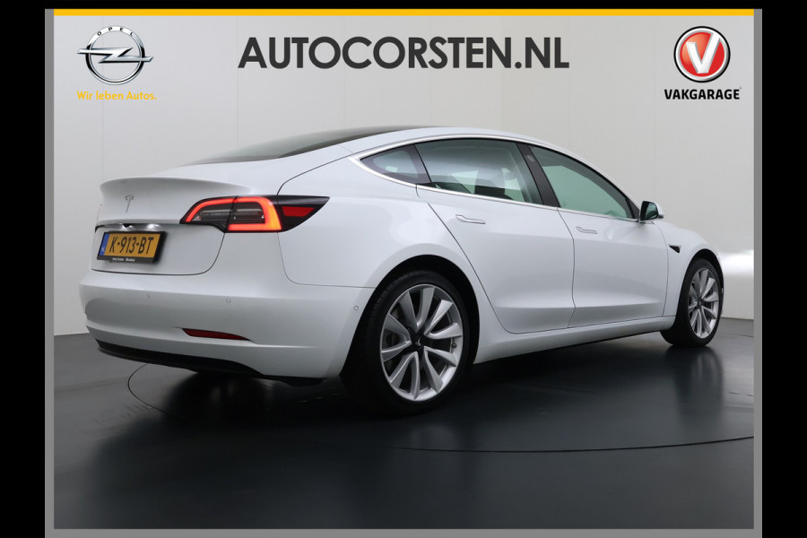 Tesla Model 3 SR+ 325PK LFP-Accu SOH 89.6% Lmv 19" AutoPilot Leer Pano-Dak Adaptive Cruise Lmv 18" Camera's Elektr.-Stuur+Stoelen+Spiegels+Geh Ecc Navi Led DAB Voorverwarmen interieur via App Keyless One-Pedal-Drive Wifi 1e Eigenaar Origineel Nederlandse Auto LFP accu dus 100% opladen!