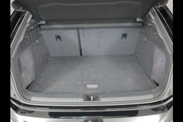 Audi A3 Sportback 30 TFSI Pro Line 110 pk S-tronic | Verlengde garantie | Navigatie via App | Parkeersensoren achter | Apple Carplay/Android Auto | LED koplampen |